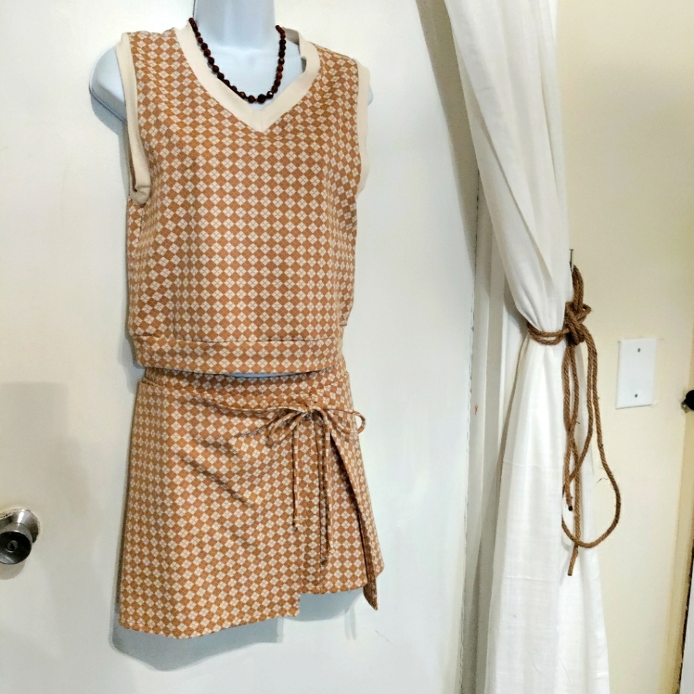Knit Skort vest set (wrap skort )